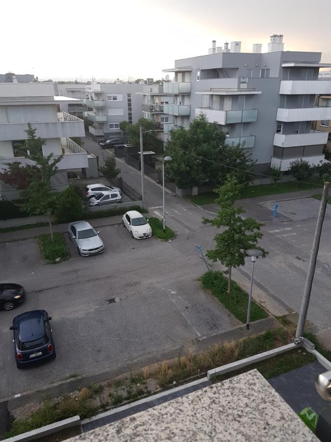 Lake House Zagreb Bagian luar foto